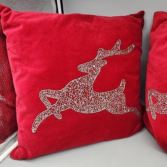 Set 2 Pier 1 One Red Velvet Holiday Christmas Reindeer Throw Pillow 16” Square - Picture 2 of 6
